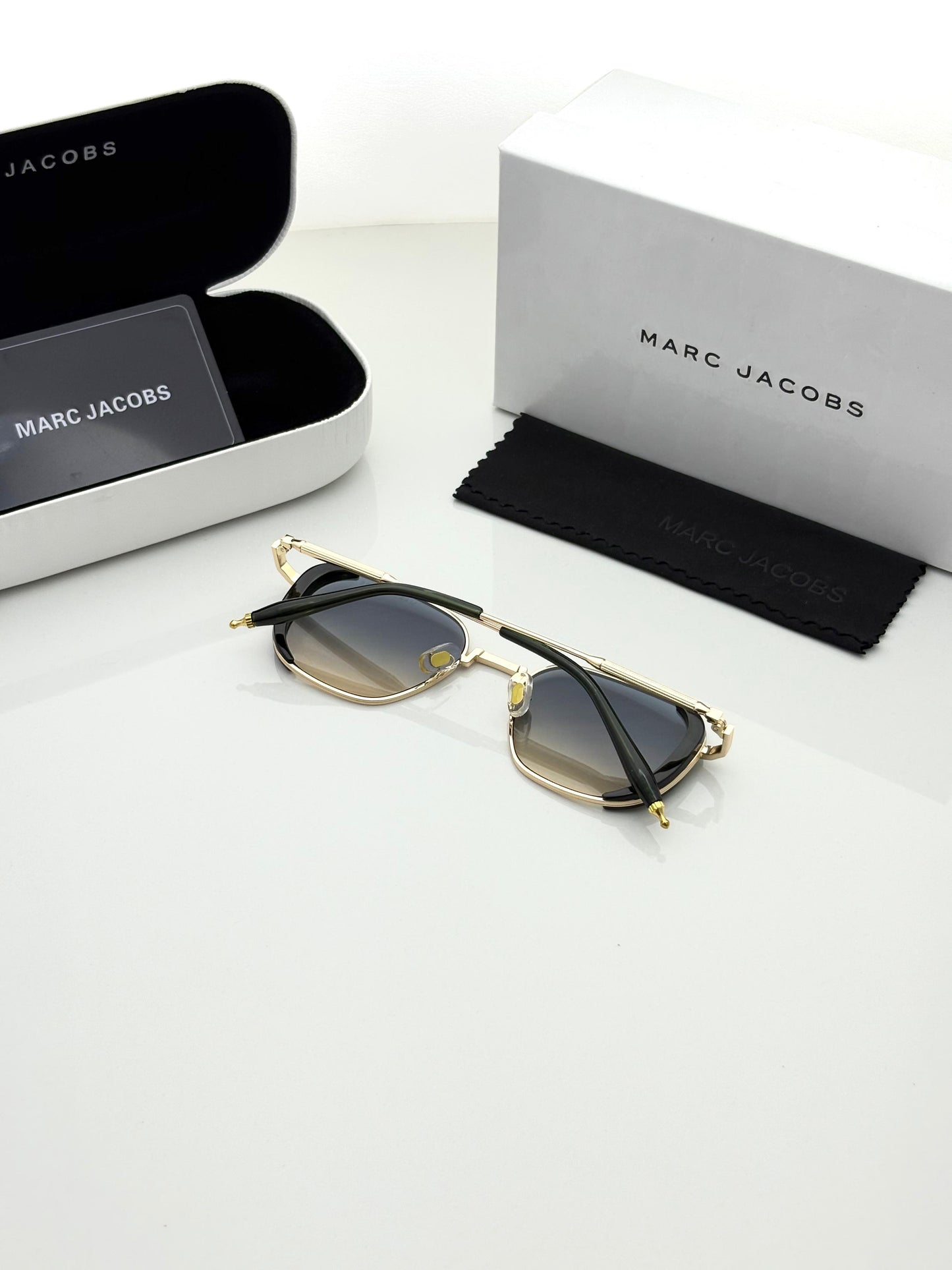 Marc Jacobs 429 Golden Sea Green Premium Sunglasses – Luxury Edition - R