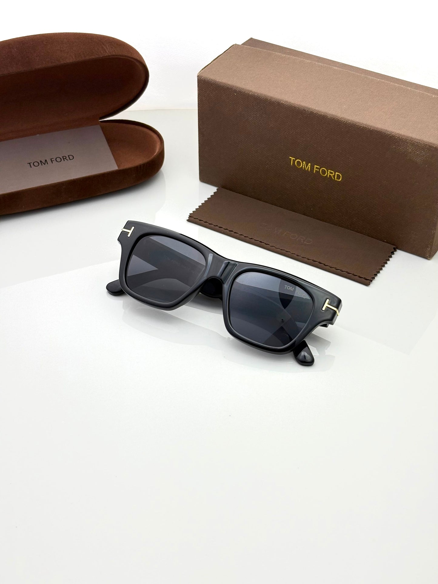Tom Ford Black Square Sunglasses for Men & Women | Premium UV400 Polarized Luxury Eyewear - R