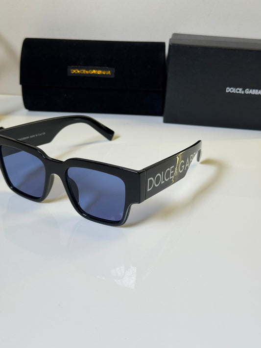 Men's square sunglasses, black frame and blue lenses, Dolce&Gabbana logo on temple
