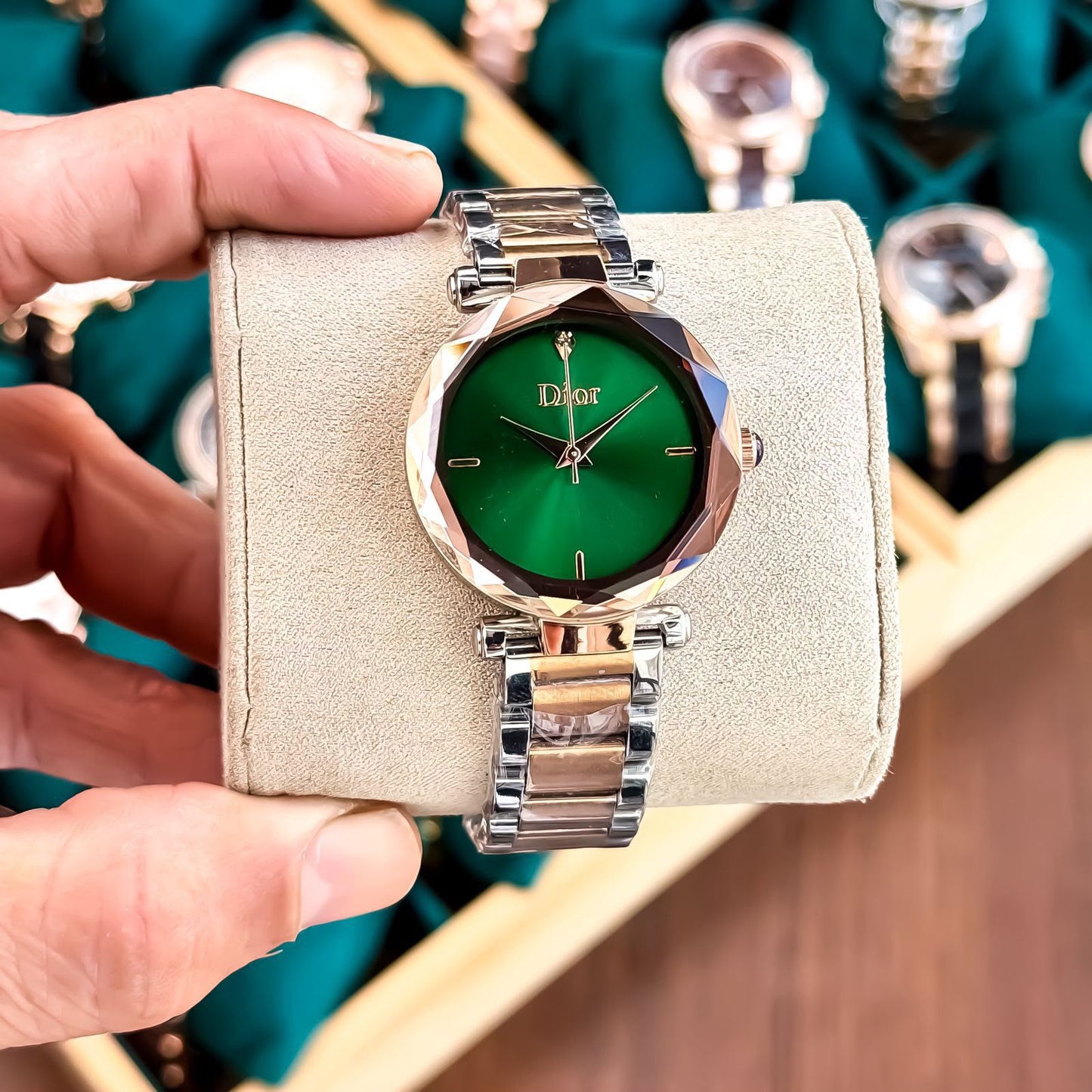 Dior Women's Premium Green Dial Stainless Steel Analog Watch – Luxury Quartz Wrist Watch - B