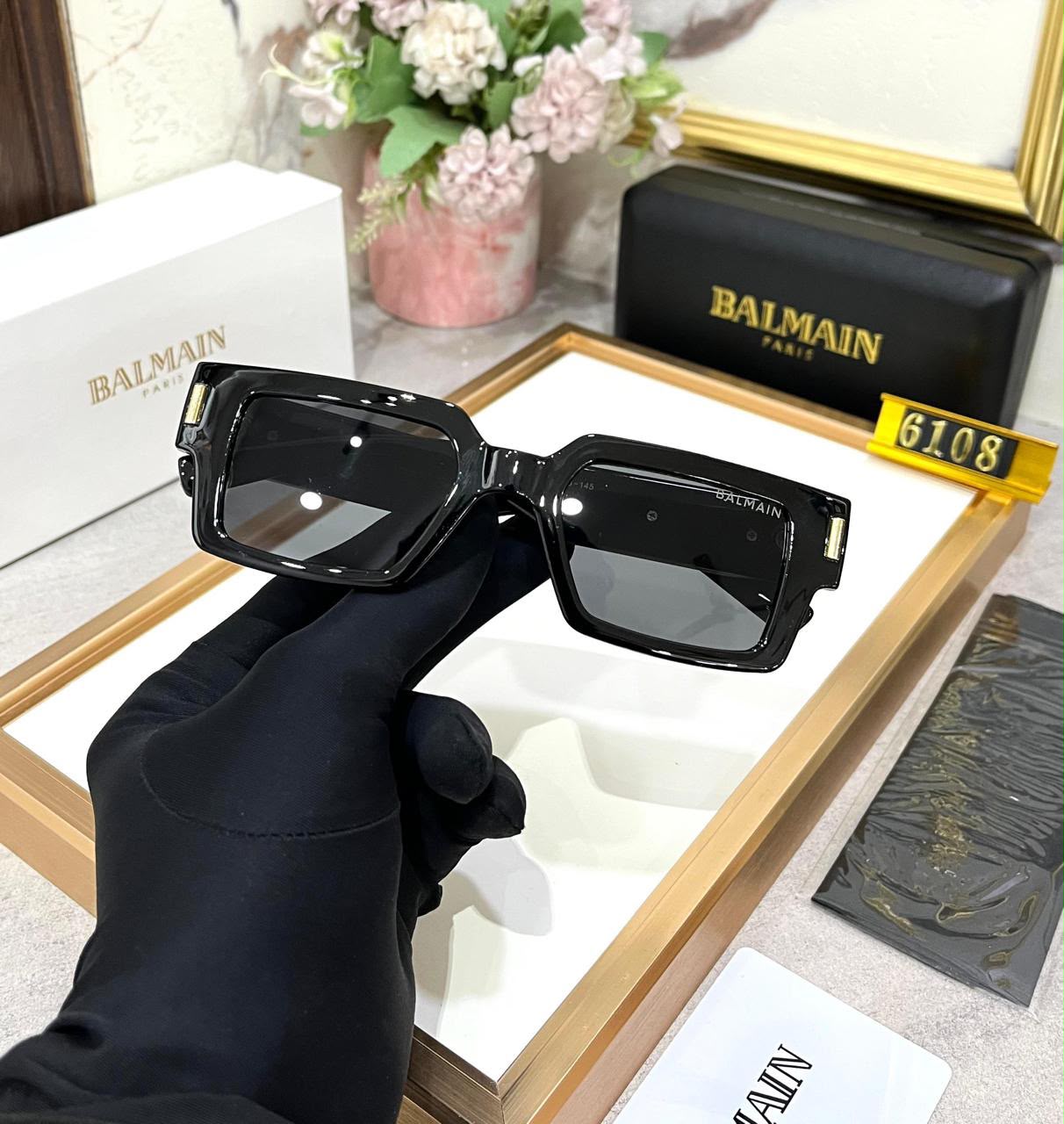 Trendy Square Frame Sunglasses | Premium Unisex Collection - B