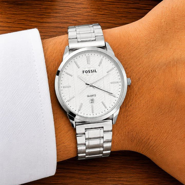 men's quartz watch, white dial and silver stainless bracelet